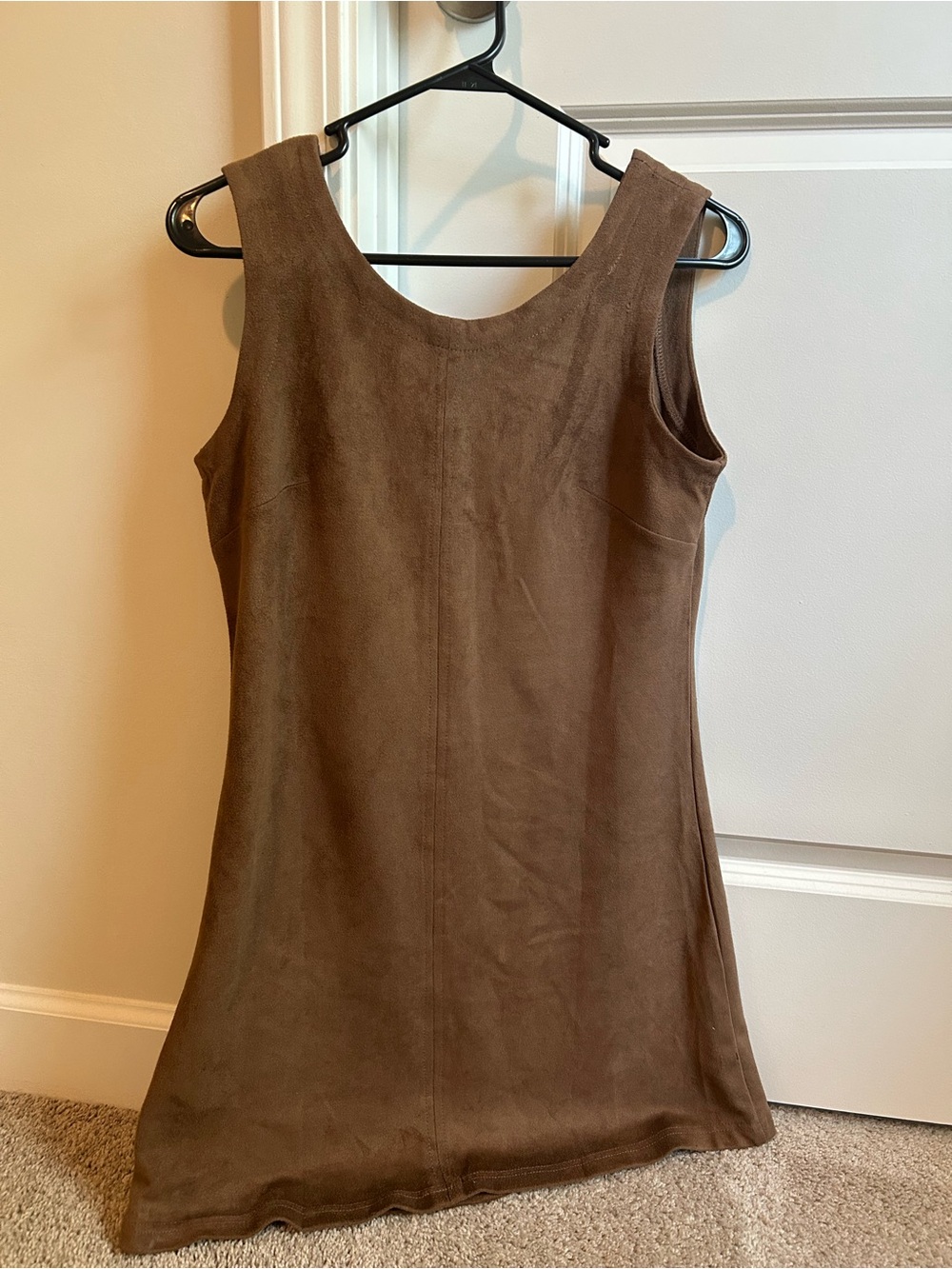 Simple Brown Sleeveless Shift Dress